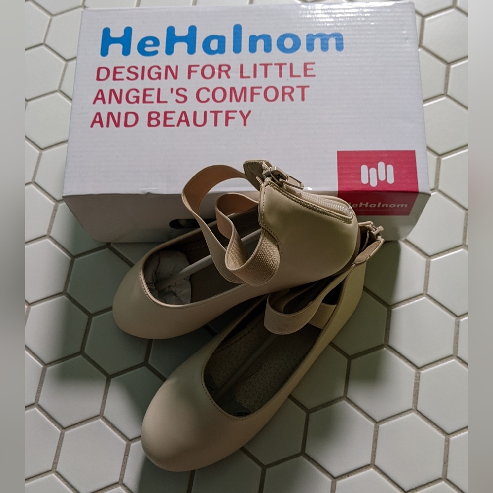HeHalnom Gracy Girls Flats, Beige, Big Kids Size 2